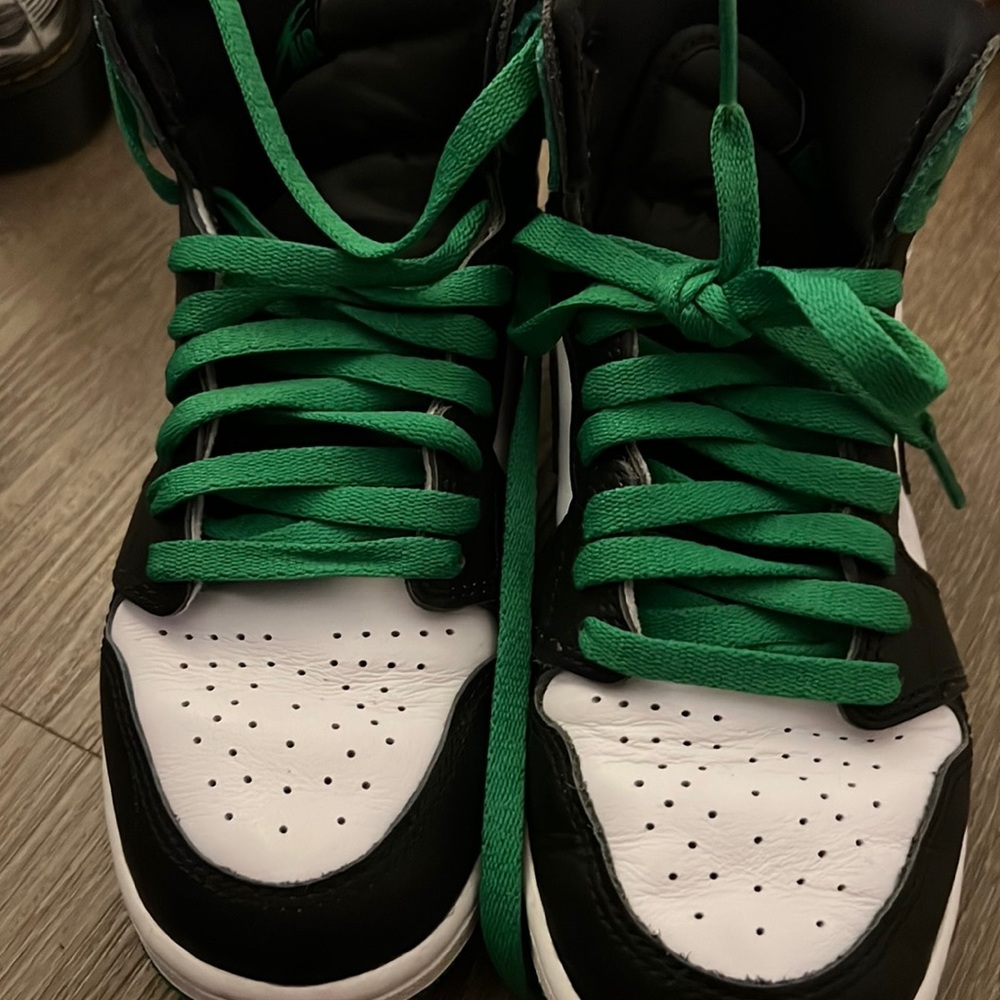 Big Kids Nike Jordan’s